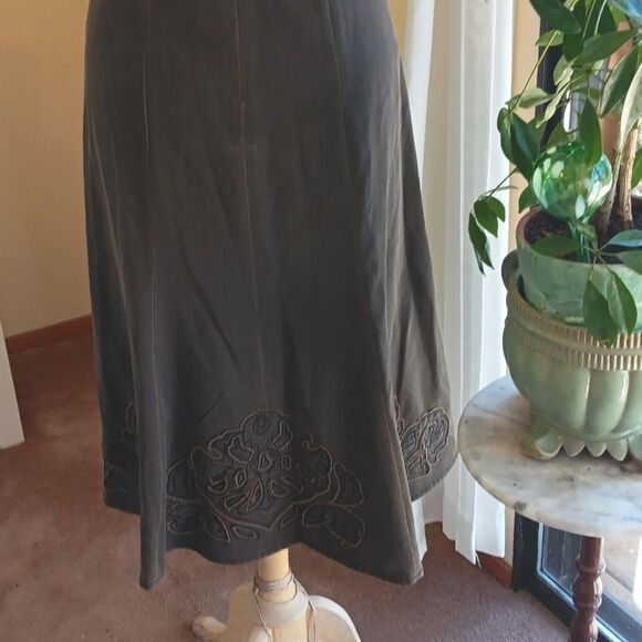 Cabi Stretch Denim Skirt - Picture 5 of 10